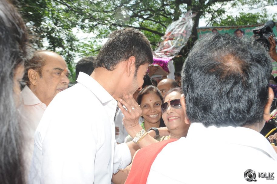 Senior-Naresh-Son-Debut-Movie-Launch-By-Mahesh-Babu